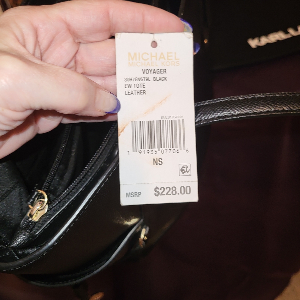 Michael Kors Black Leather Tote Bag - Picture 2 of 10